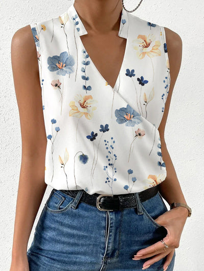 Bella - Elegant Sleeveless Blouse